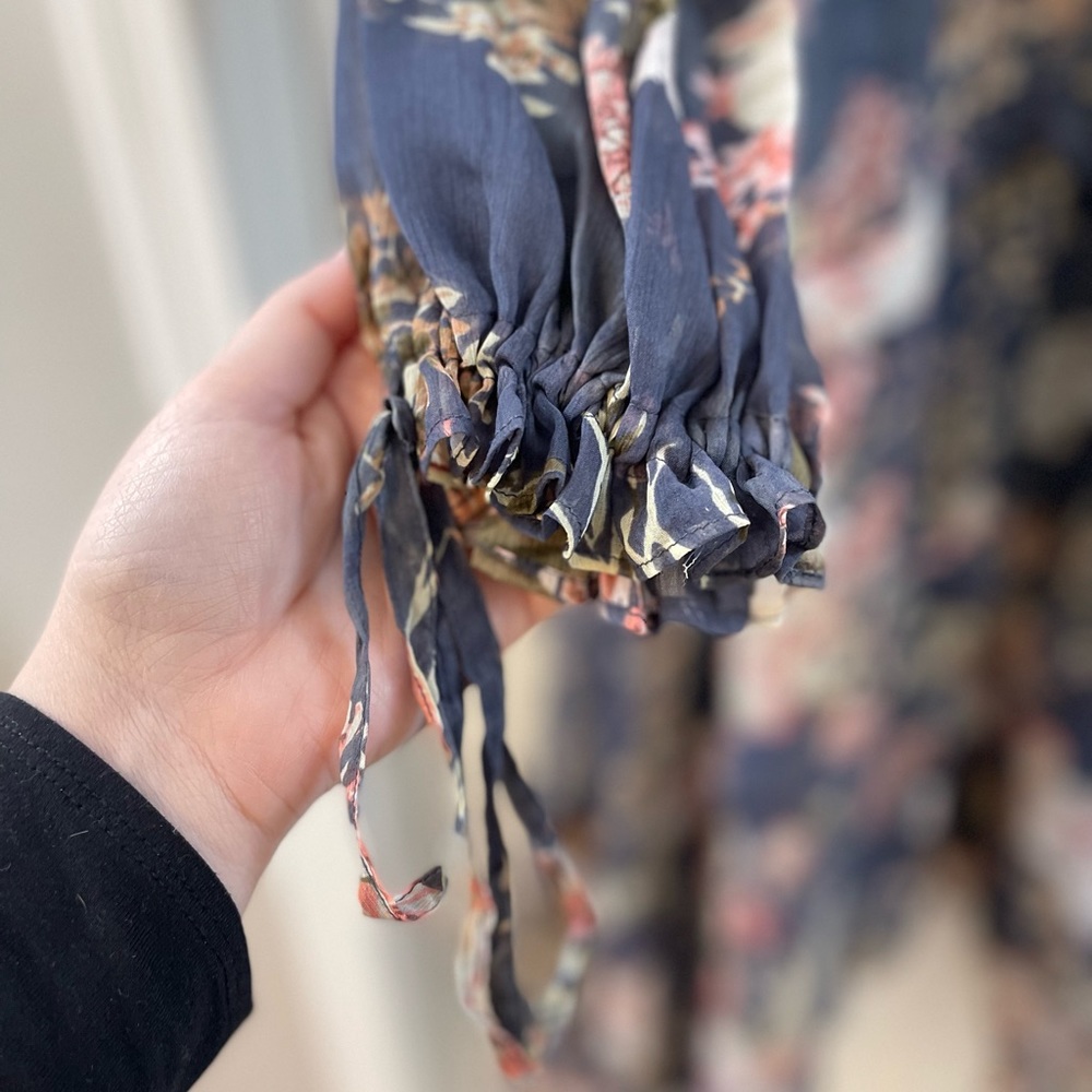 ASOS Curve Navy Floral Long Sleeve Midi Dress - Picture 3 of 4